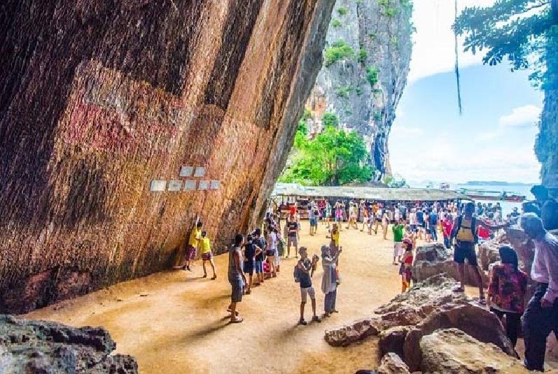 James Bond Island